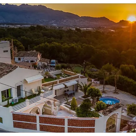 Casa Palmera Cozy & Modern Seaview Eco Apartment L'Alfas del Pi