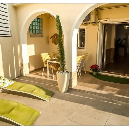 Casa Palmera Cozy & Modern Seaview Eco Apartment L'Alfas del Pi